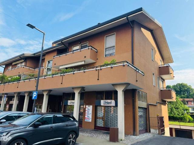 Appartamento in vendita a Pagnano, Merate