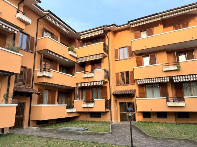Appartamento in vendita a Pagnano, Merate
