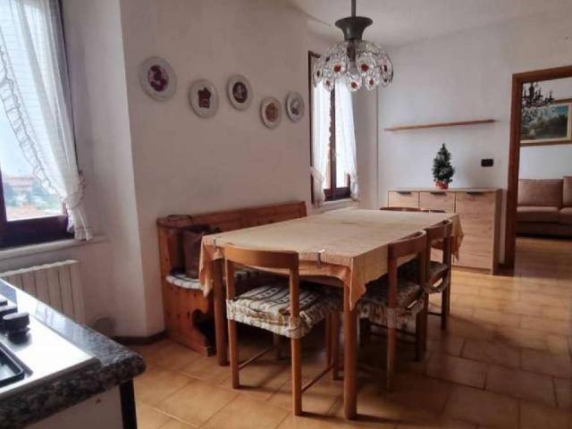 Appartamento in vendita a Pagnano, Merate