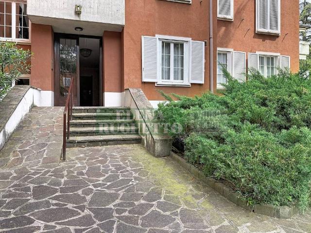 Appartamento in vendita a Pagnano, Merate