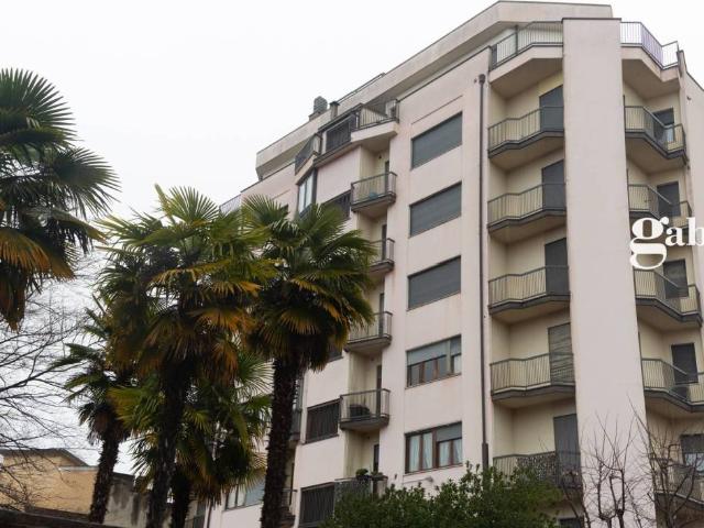 Appartamento in vendita a Pagnano, Merate