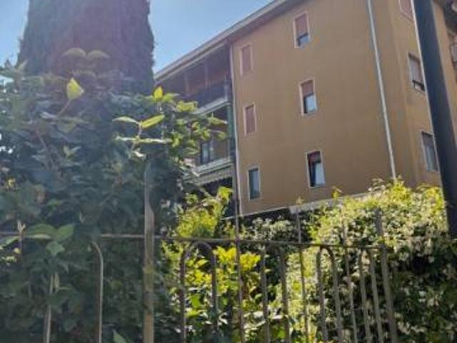 Appartamento in vendita a Pagnano, Merate