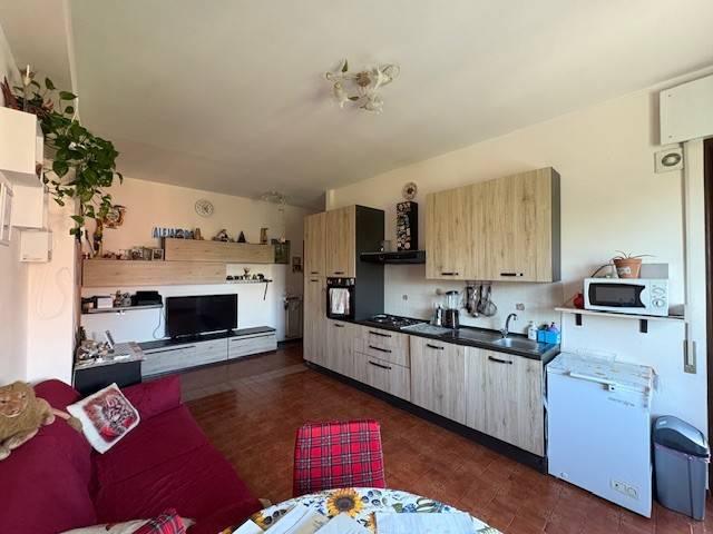 Appartamento in vendita a Pagnano, Merate