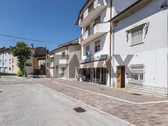 Appartamento in vendita a Marche, Pesaro E Urbino