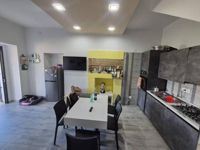 Appartamento in vendita a Mercato San Severino, Campania