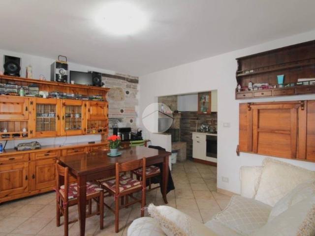 Appartamento in vendita a Monte Castello, Mercato Saraceno