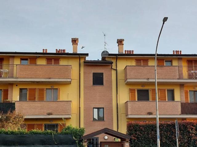 Appartamento in vendita a Merlino, Lombardia