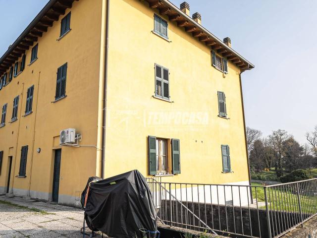 Appartamento in vendita a Mojana, Merone