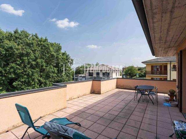 Appartamento in vendita a Mojana, Merone