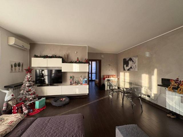 Appartamento in vendita a Mesero, Milano