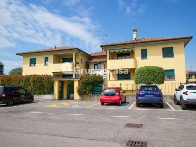 Appartamento in vendita a Mesero, Milano