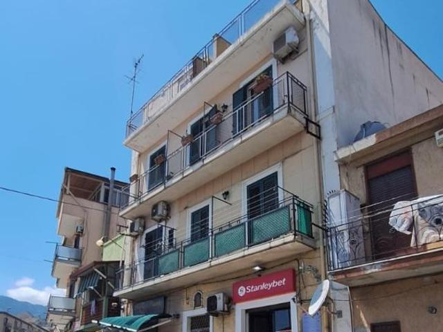 Appartamento in vendita a San Filippo Inferiore, Messina