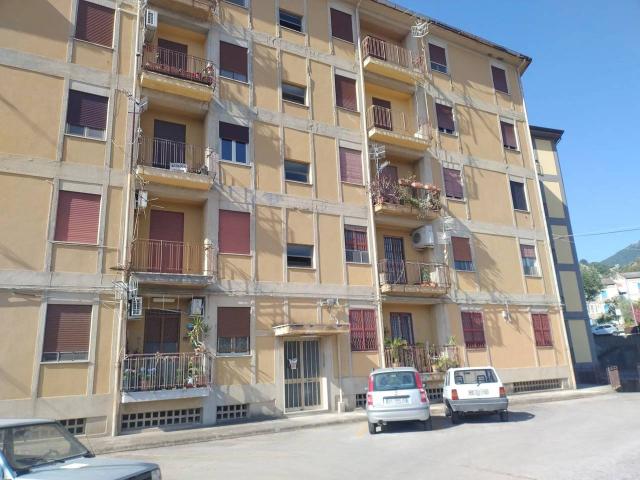Appartamento in vendita a San Filippo Inferiore, Messina