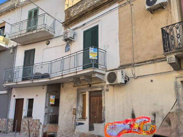 Appartamento in vendita a San Filippo Inferiore, Messina