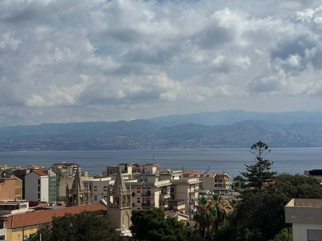 Appartamento in vendita a II Circoscrizione, Messina