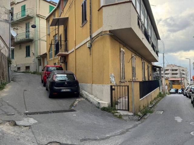 Appartamento in vendita a III Circoscrizione, Messina