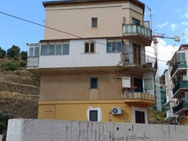 Appartamento in vendita a III Circoscrizione, Messina