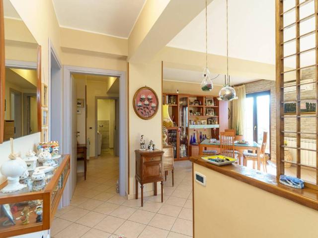 Appartamento in vendita a Sperone, Messina