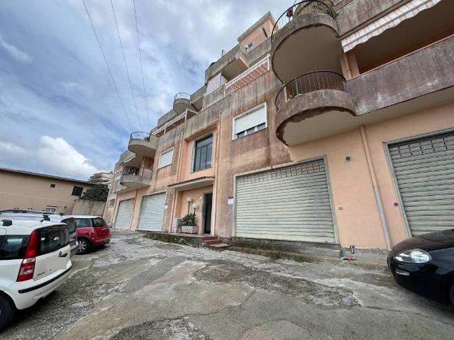 Appartamento in vendita a VI Circoscrizione, Messina