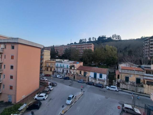 Appartamento in vendita a V Circoscrizione, Messina
