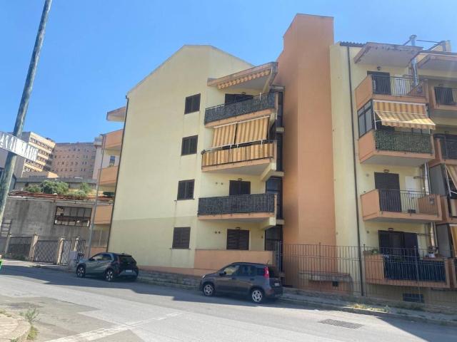 Appartamento in vendita a San Filippo Inferiore, Messina