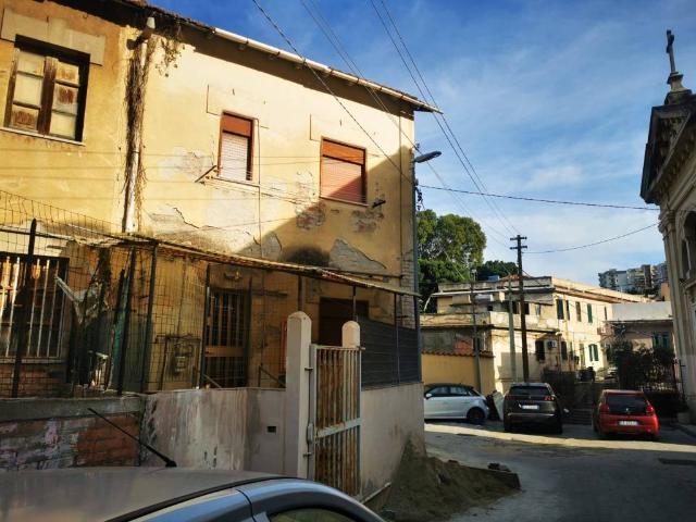 Villa Indipendente in vendita a IV Circoscrizione, Messina