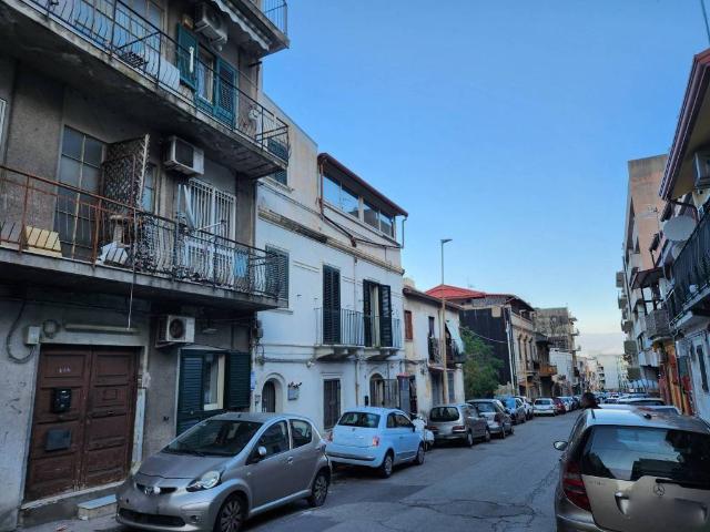 Appartamento in vendita a V Circoscrizione, Messina