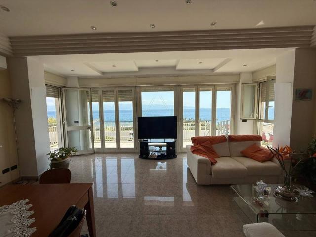 Appartamento in vendita a Briga Marina, Messina