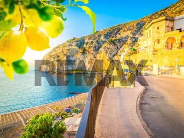 Appartamento in vendita a Meta, Campania
