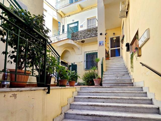 Appartamento in vendita a Meta, Campania