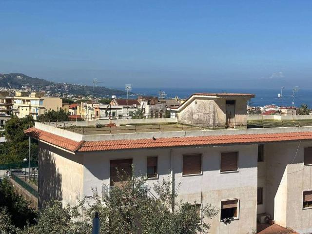 Appartamento in vendita a Meta, Campania