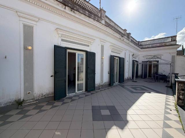 Appartamento in vendita a Meta, Campania