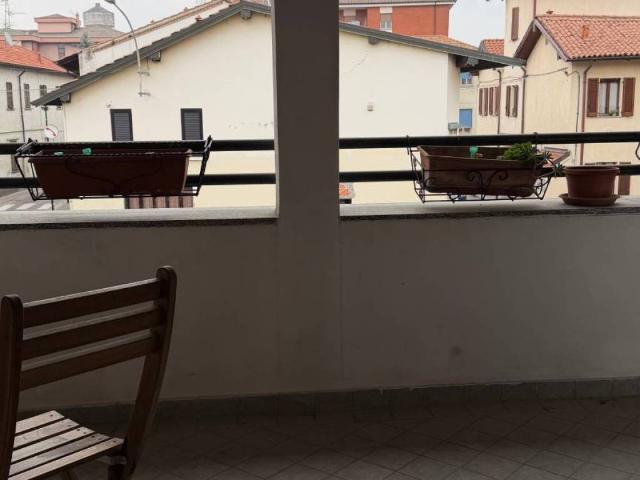 Appartamento in vendita a Mezzago, Lombardia