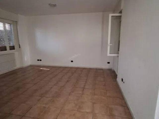 Appartamento in vendita a Mezzago, Lombardia