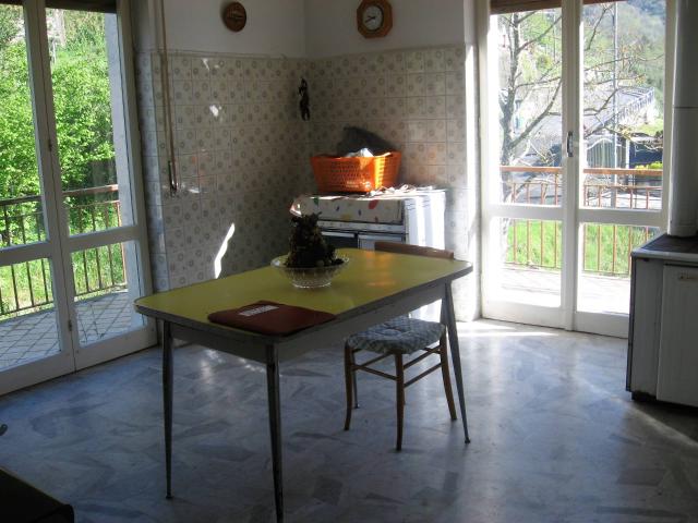 Appartamento in vendita a Isola Di Borgonovo, Liguria
