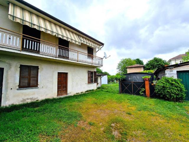 Appartamento in vendita a Mezzanino, Lombardia
