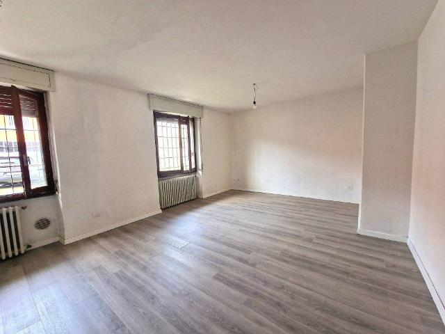 Appartamento in vendita a Mezzanino, Lombardia