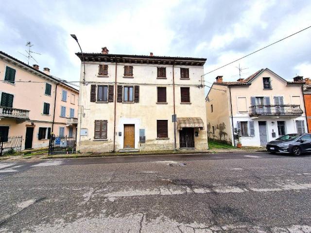 Appartamento in vendita a Mezzanino, Lombardia