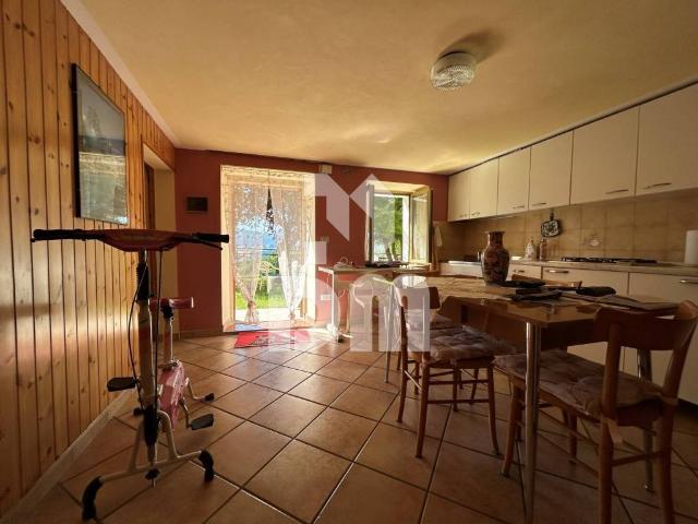 Appartamento in vendita a Canove Di Roana, Veneto