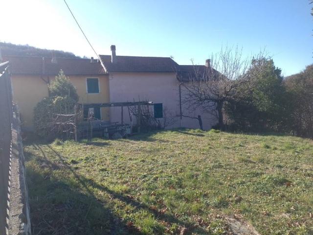 Appartamento in vendita a Mignanego, Liguria