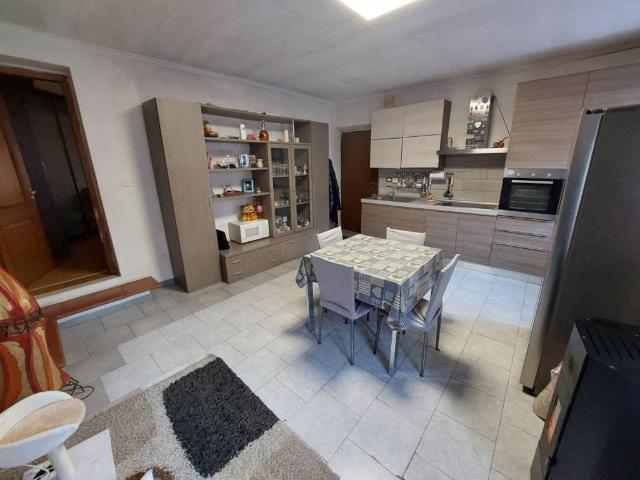 Appartamento in vendita a Mignanego, Liguria