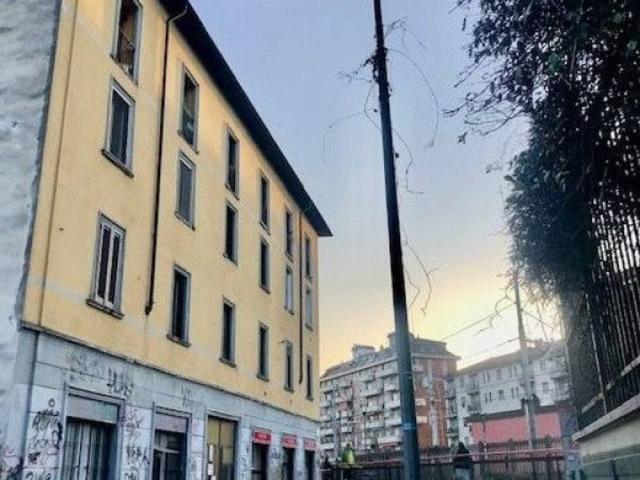 Appartamento in vendita a Municipio 9, Milano