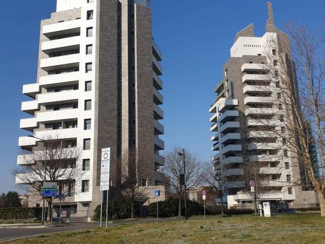Appartamento in vendita a Municipio 8 di Milano, Milano