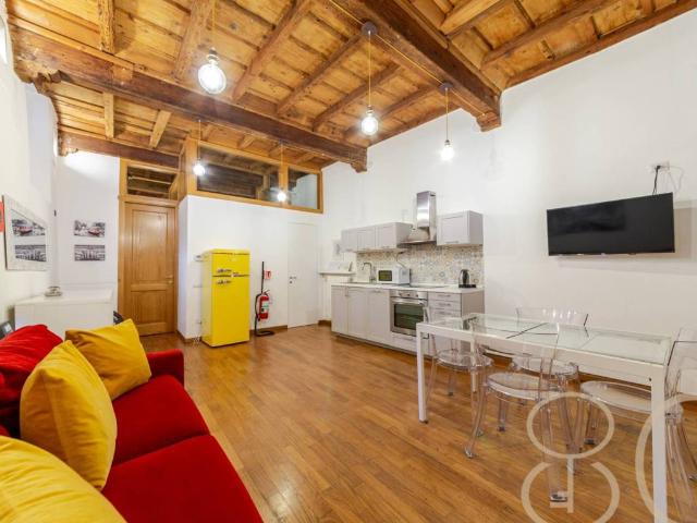 Appartamento in vendita a Municipio 1, Milano