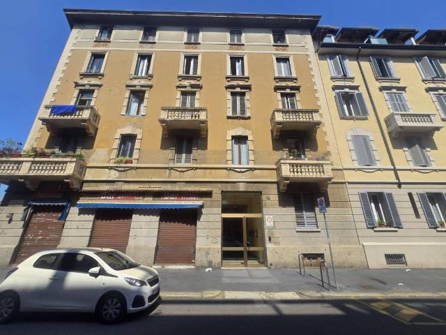 Appartamento in vendita a Municipio 8 di Milano, Milano