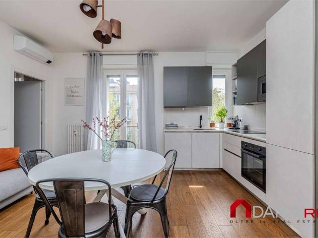 Appartamento in vendita a Navigli, Milano