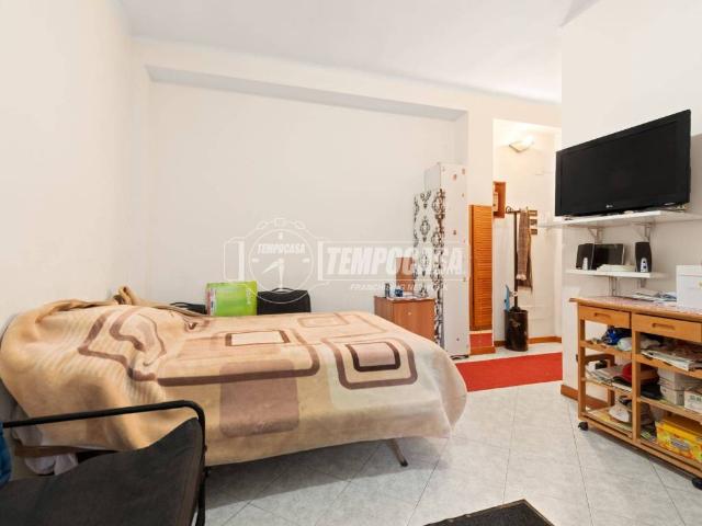 Appartamento in vendita a Municipio 4, Milano