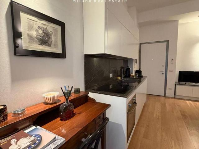 Appartamento in vendita a Municipio 1, Milano