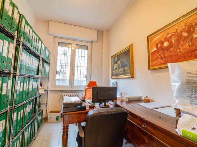 Appartamento in vendita a Municipio 8 di Milano, Milano