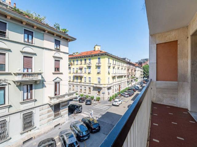 Appartamento in vendita a Municipio 7, Milano